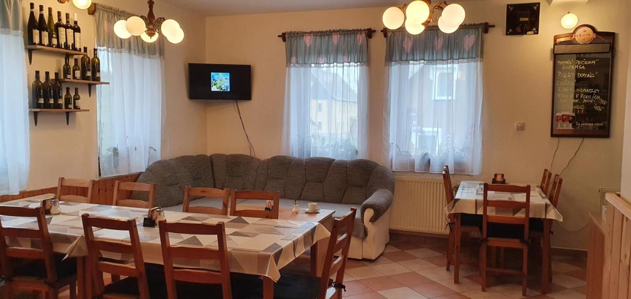 U Pohody Otel Kovářská Dış mekan fotoğraf