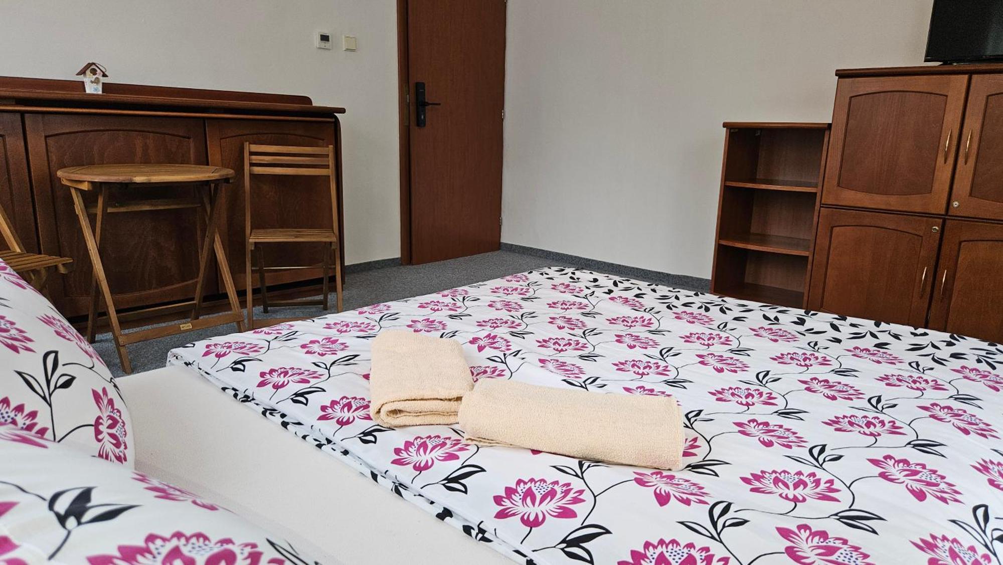 U Pohody Otel Kovářská Dış mekan fotoğraf